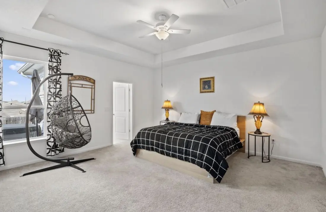 One of the additional bedrooms